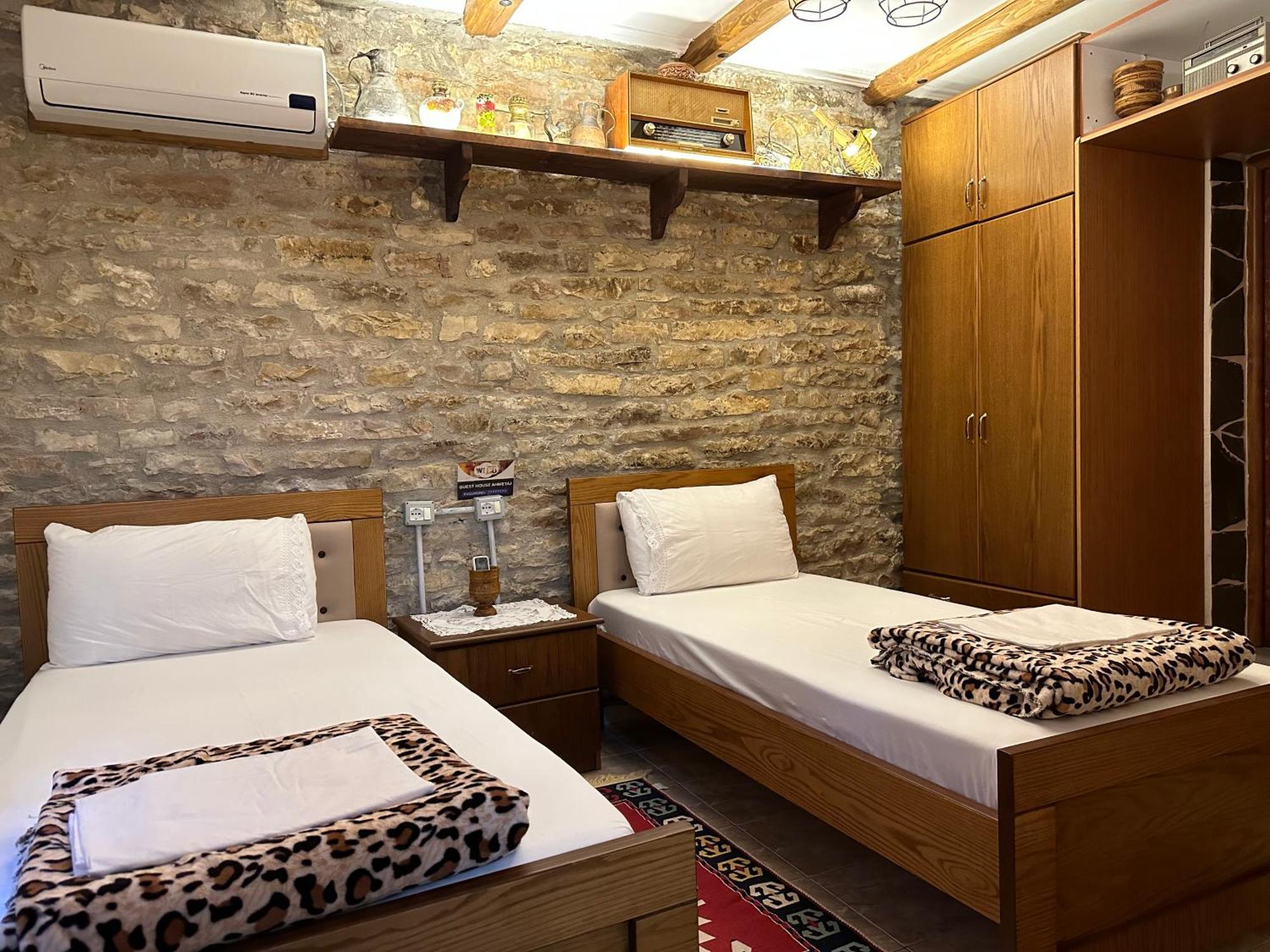 Ahmetaj Guest House Gjirokastër Exterior foto
