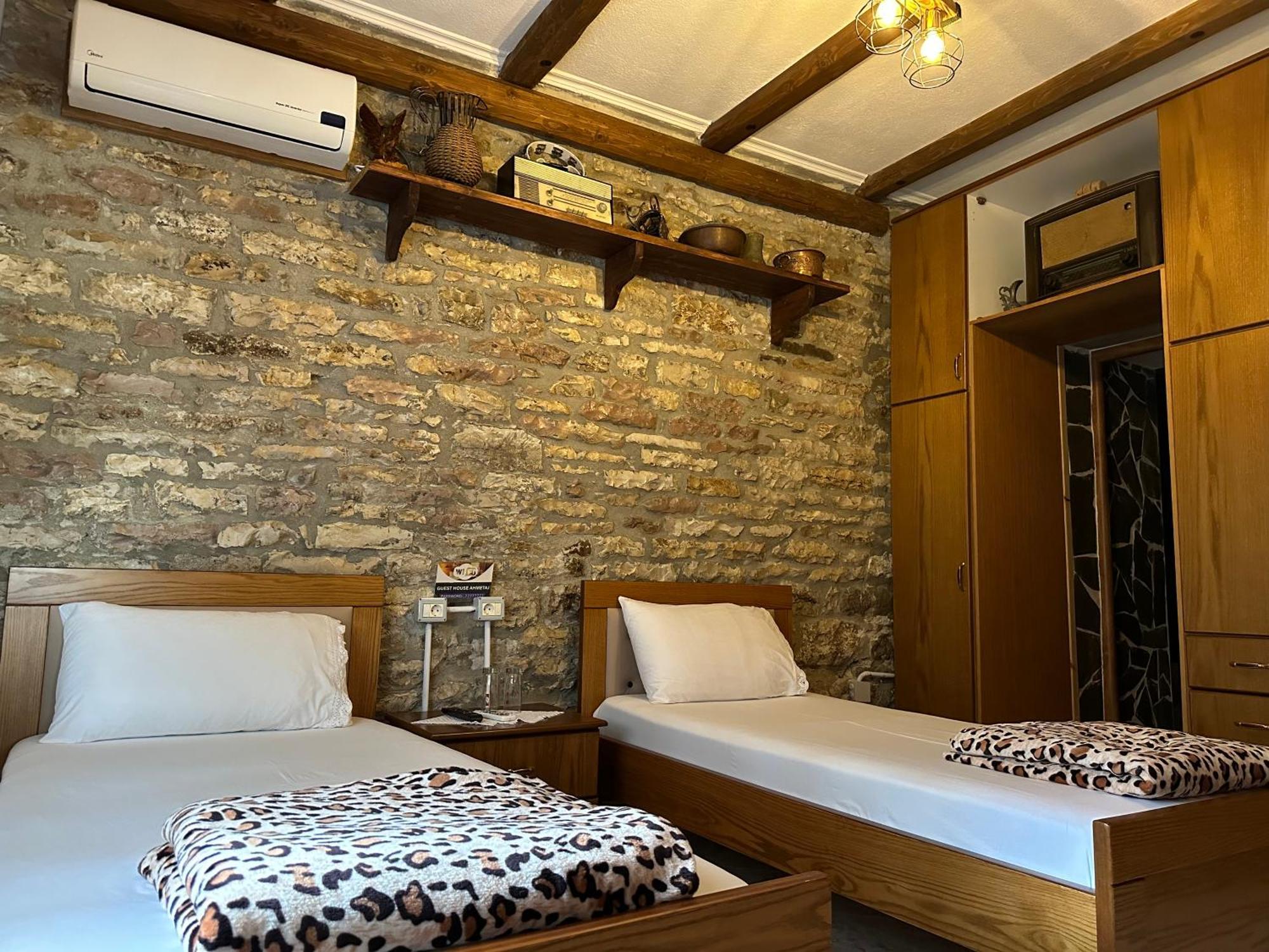 Ahmetaj Guest House Gjirokastër Exterior foto